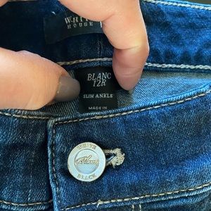 WHBM JEANS, Size 12R, Slim Ankle, EUC